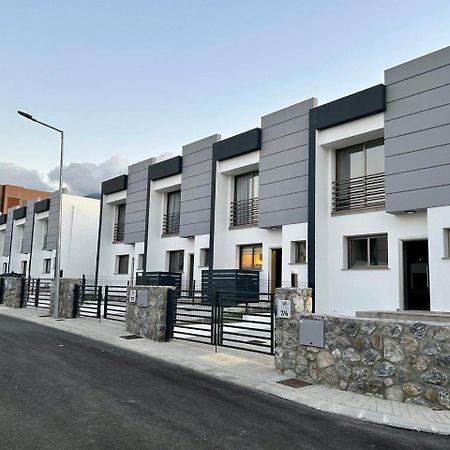 Villa Westpark, Kyrenia Kyrenia  Exterior photo